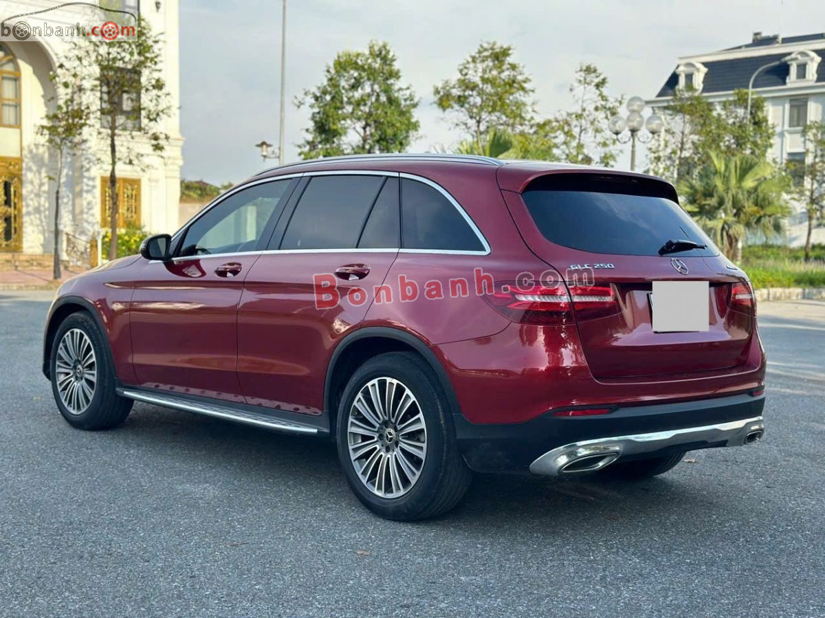 Bán ô tô Mercedes Benz GLC 250 4Matic - 2018 - xe cũ