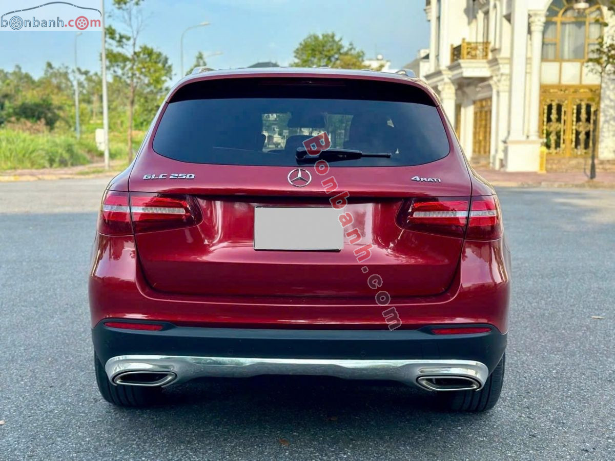 Bán ô tô Mercedes Benz GLC 250 4Matic - 2018 - xe cũ