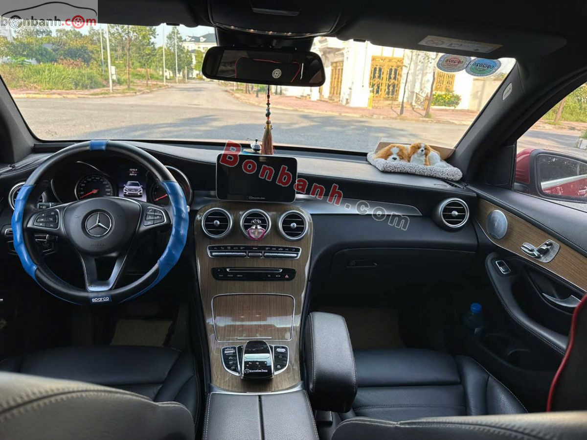 Bán ô tô Mercedes Benz GLC 250 4Matic - 2018 - xe cũ