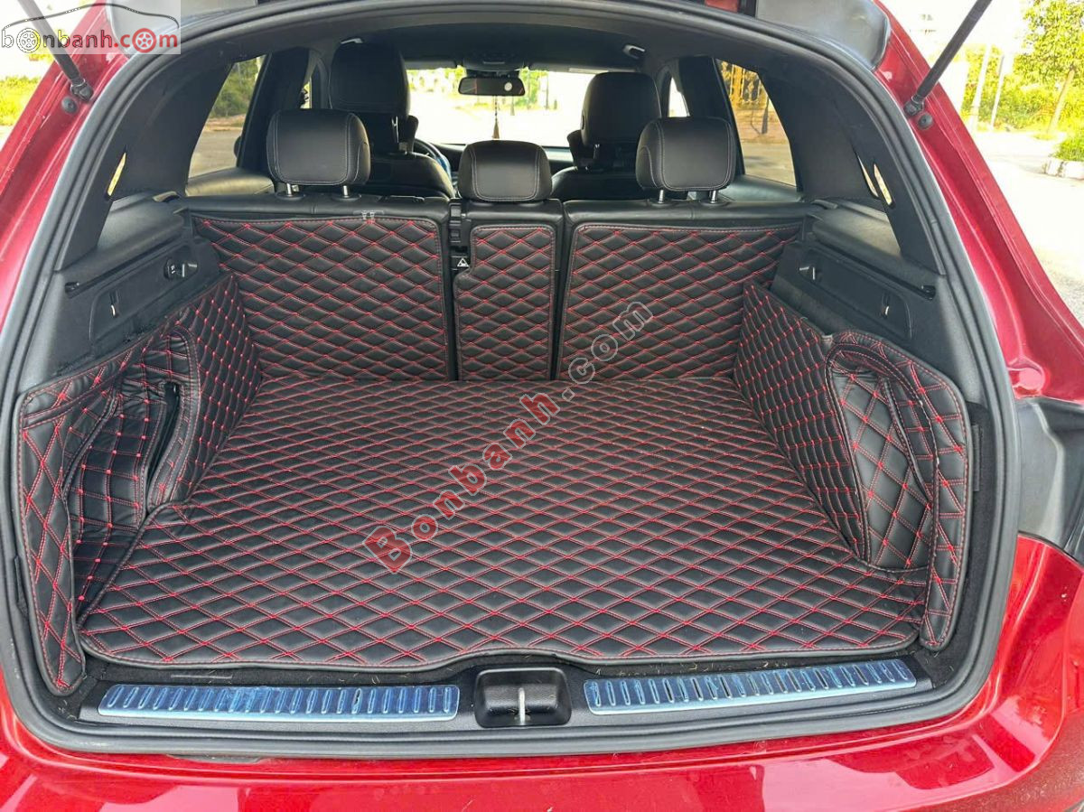 Bán ô tô Mercedes Benz GLC 250 4Matic - 2018 - xe cũ