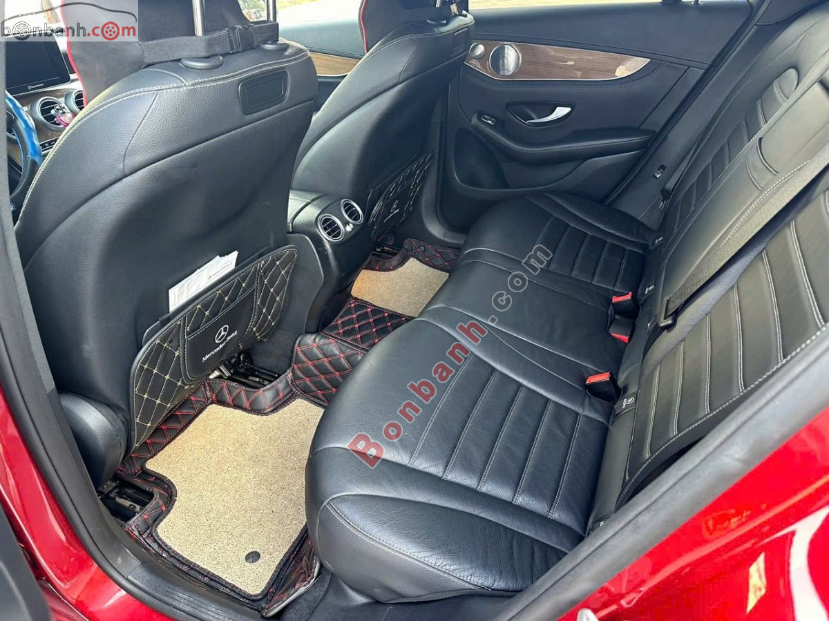 Bán ô tô Mercedes Benz GLC 250 4Matic - 2018 - xe cũ