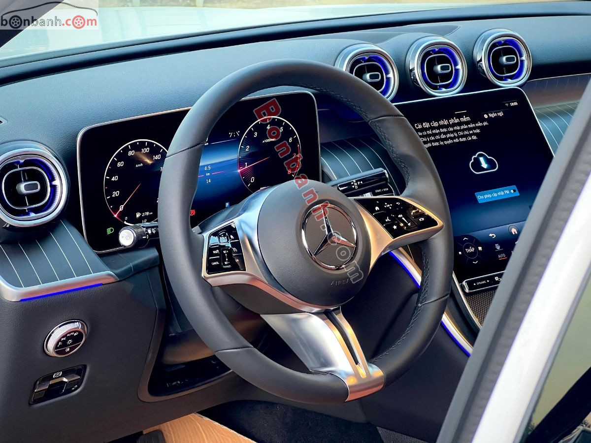 Bán ô tô Mercedes Benz GLC 200 4Matic - 2023 - xe cũ