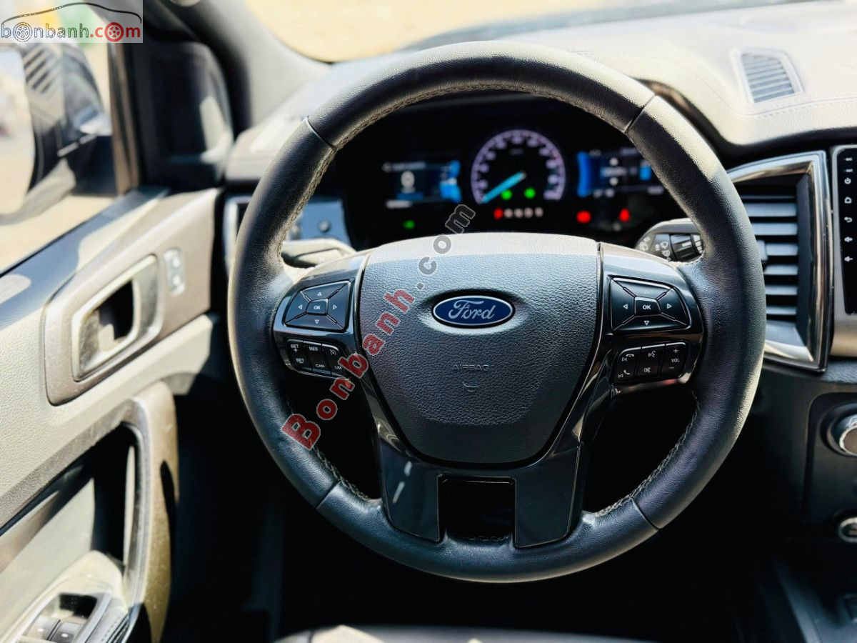 Bán ô tô Ford Everest Titanium 2.0L 4x2 AT - 2020 - xe cũ
