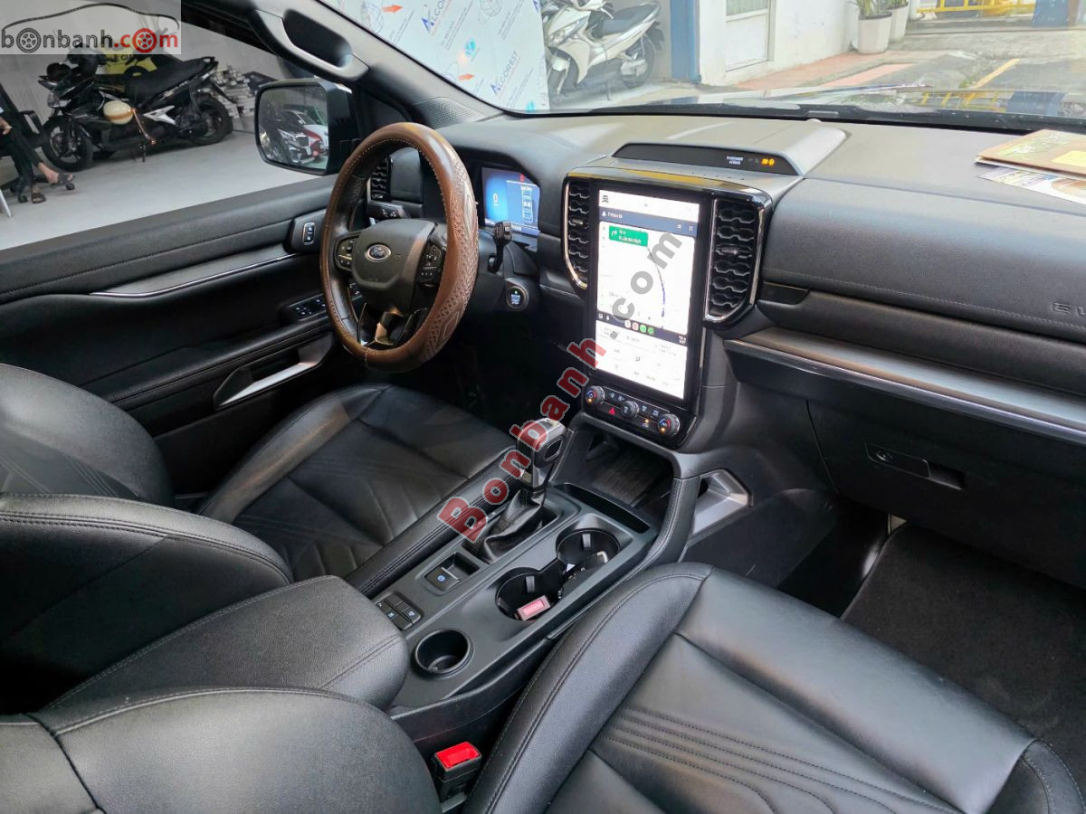 Bán ô tô Ford Everest Titanium 2.0L 4x2 AT - 2022 - xe cũ