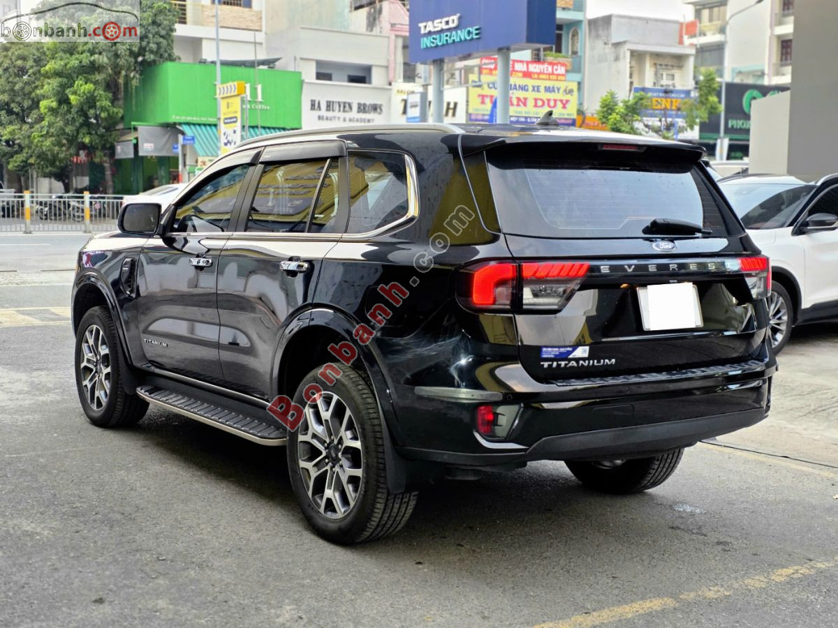 Bán ô tô Ford Everest Titanium 2.0L 4x2 AT - 2022 - xe cũ