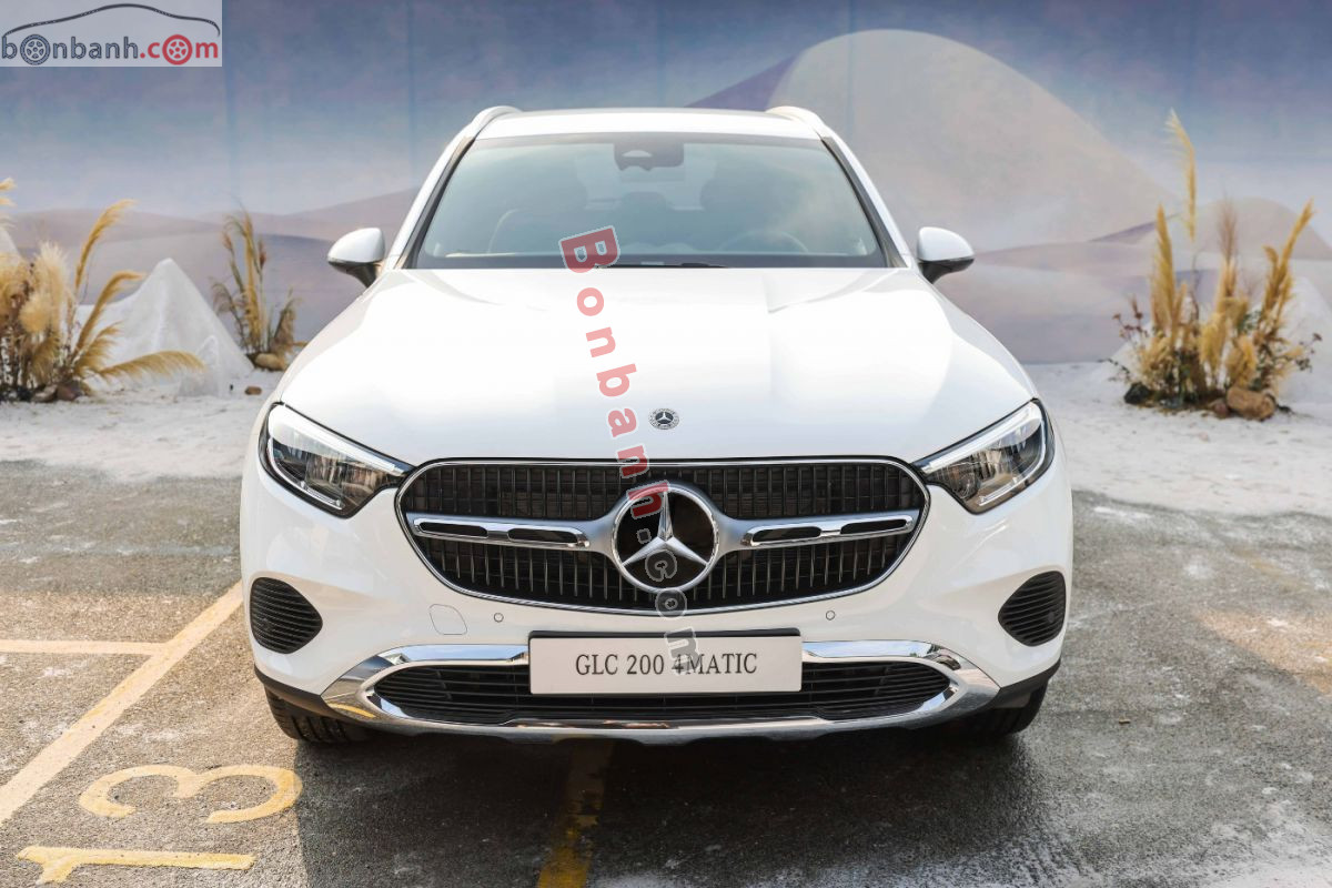 Bán ô tô Mercedes Benz GLC 200 4Matic - 2026 - xe mới