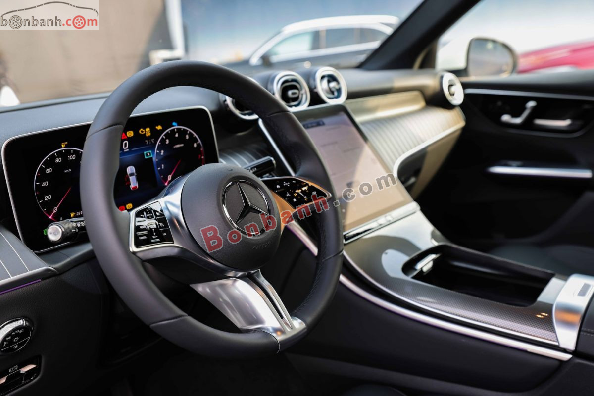Bán ô tô Mercedes Benz GLC 200 4Matic - 2026 - xe mới