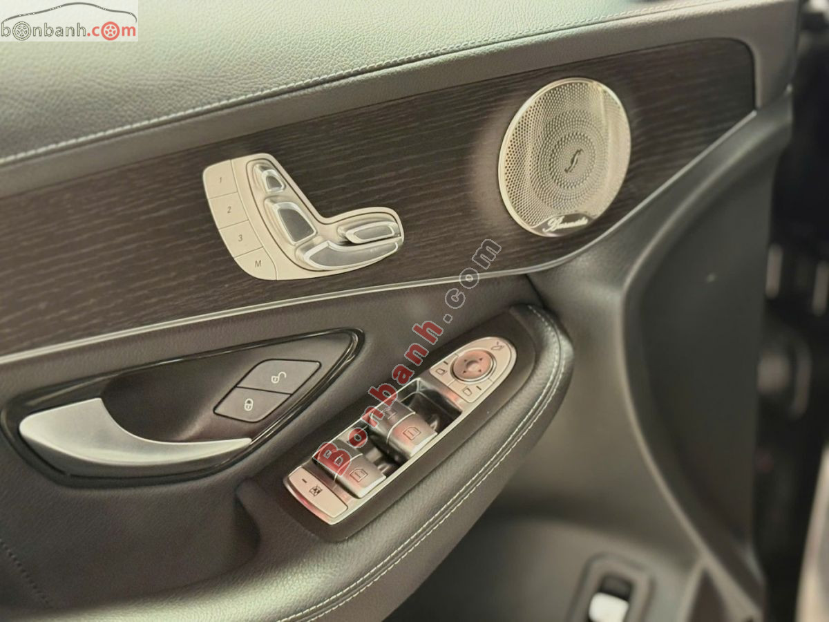 Bán ô tô Mercedes Benz GLC 300 4Matic - 2022 - xe cũ