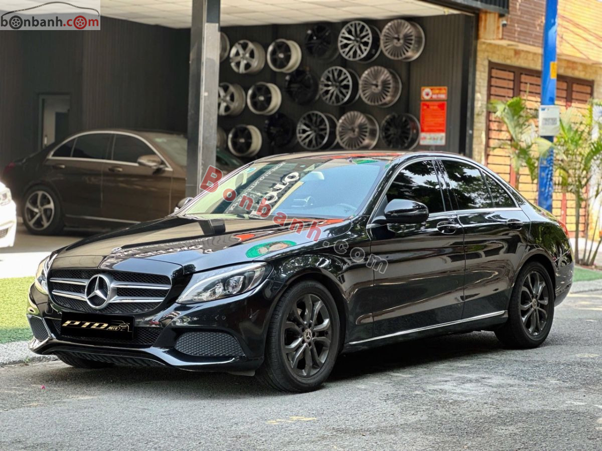 Bán ô tô Mercedes Benz C class C200 - 2018 - xe cũ