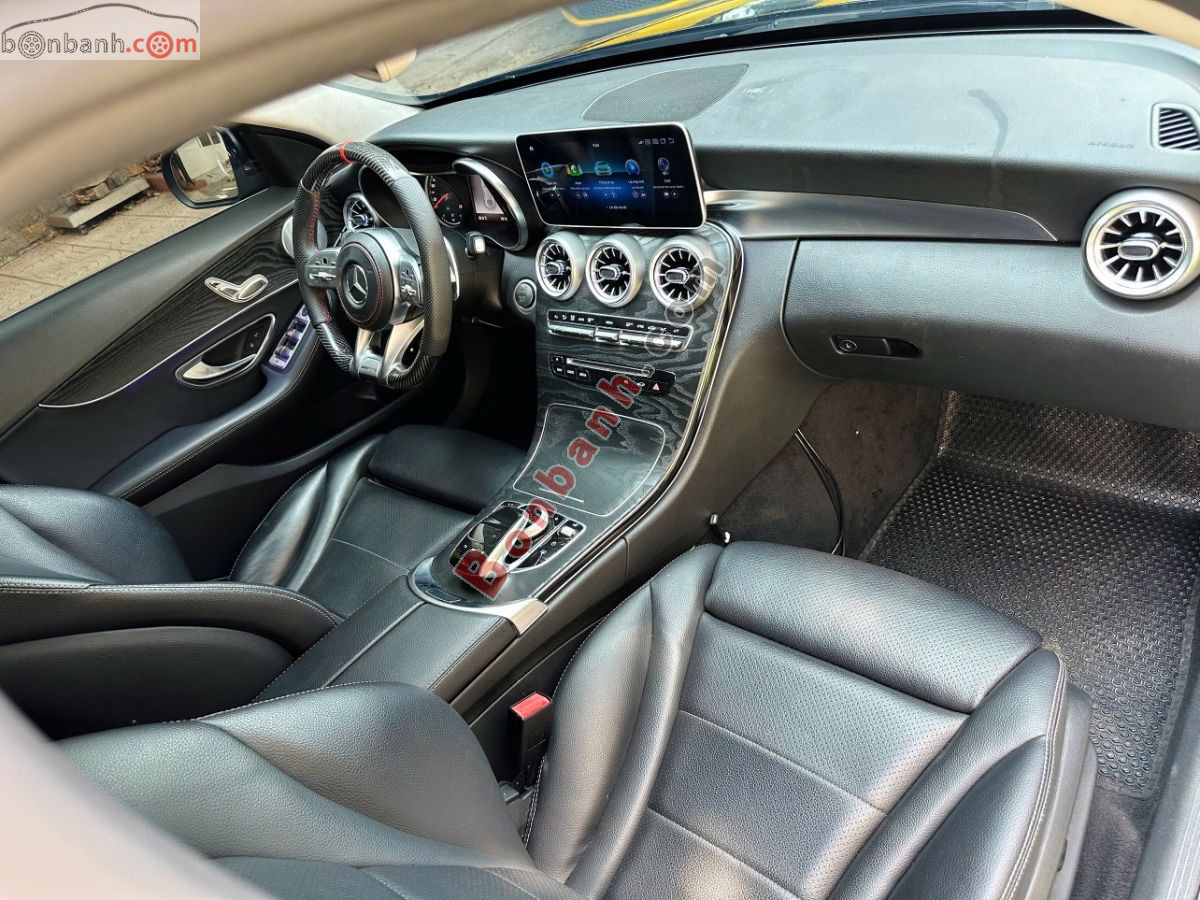 Bán ô tô Mercedes Benz C class C200 - 2018 - xe cũ
