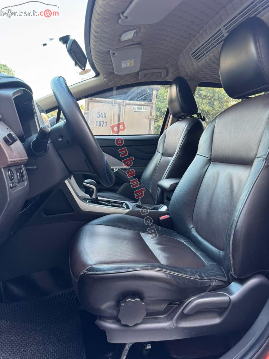 Bán ô tô Mitsubishi Xpander Cross 1.5 AT - 2021 - xe cũ
