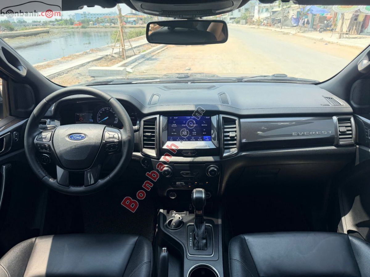 Bán ô tô Ford Everest Titanium 2.0L 4x2 AT - 2021 - xe cũ