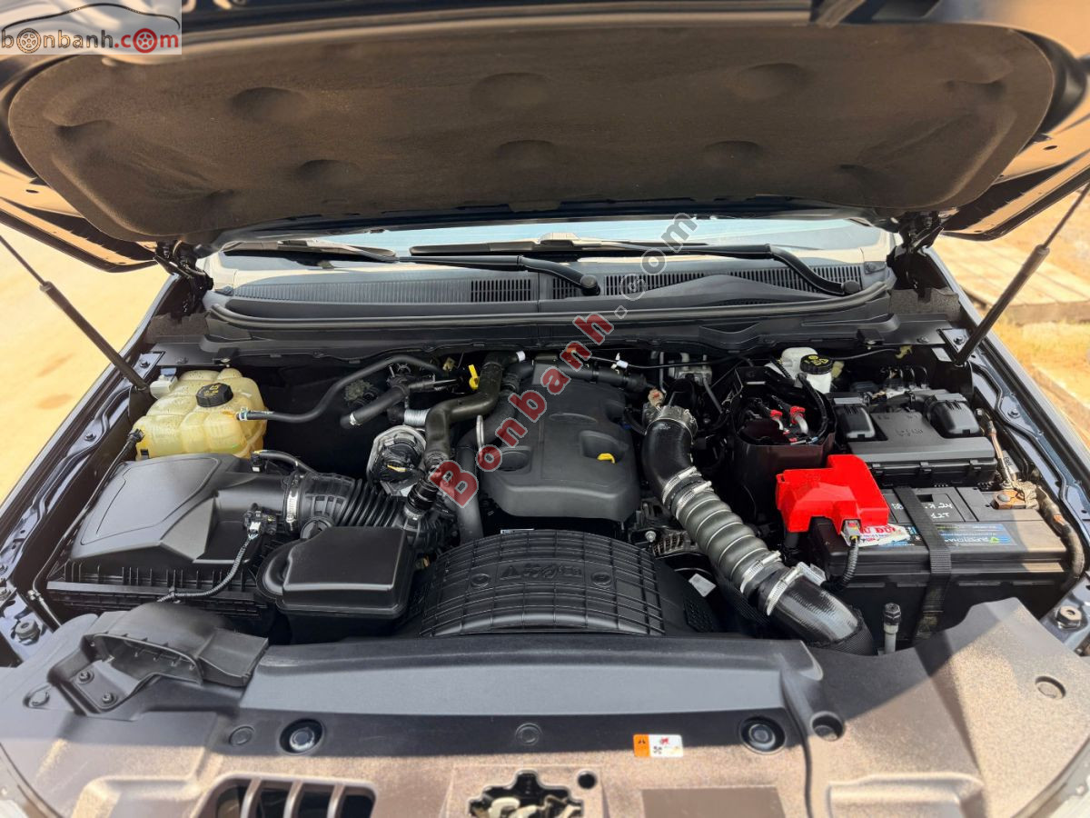 Bán ô tô Ford Everest Titanium 2.0L 4x2 AT - 2021 - xe cũ