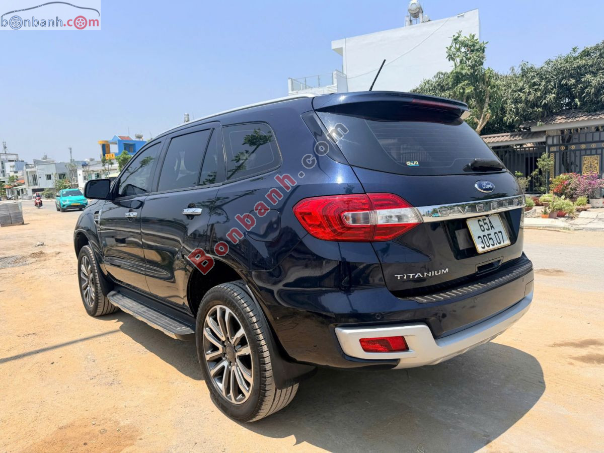 Bán ô tô Ford Everest Titanium 2.0L 4x2 AT - 2021 - xe cũ