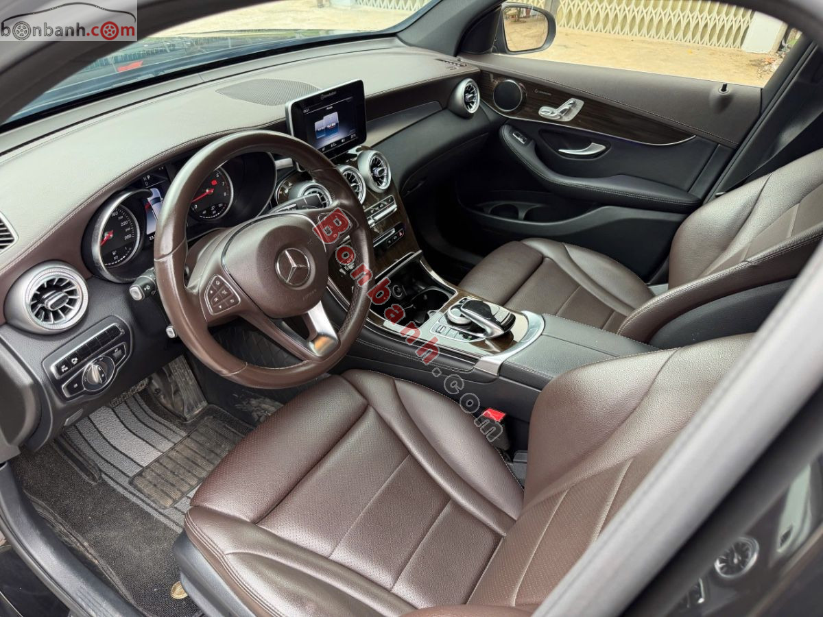 Bán ô tô Mercedes Benz GLC 200 - 2019 - xe cũ