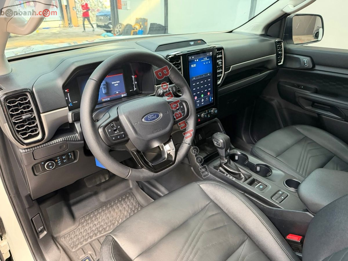 Bán ô tô Ford Everest Ambiente 2.0L 4x2 AT - 2024 - xe cũ
