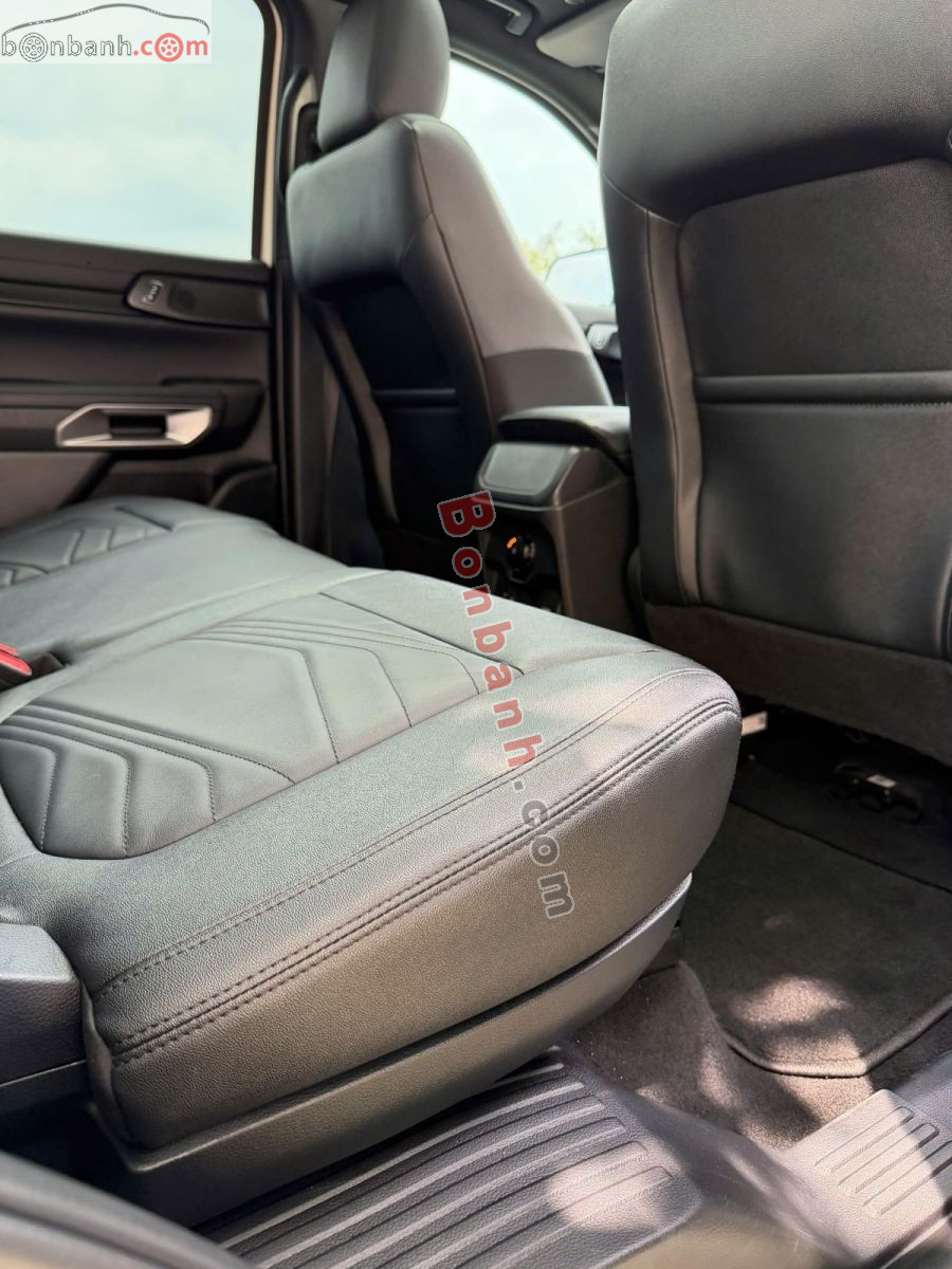 Bán ô tô Ford Everest Titanium Plus 2.0L 4x4 AT - 2024 - xe cũ
