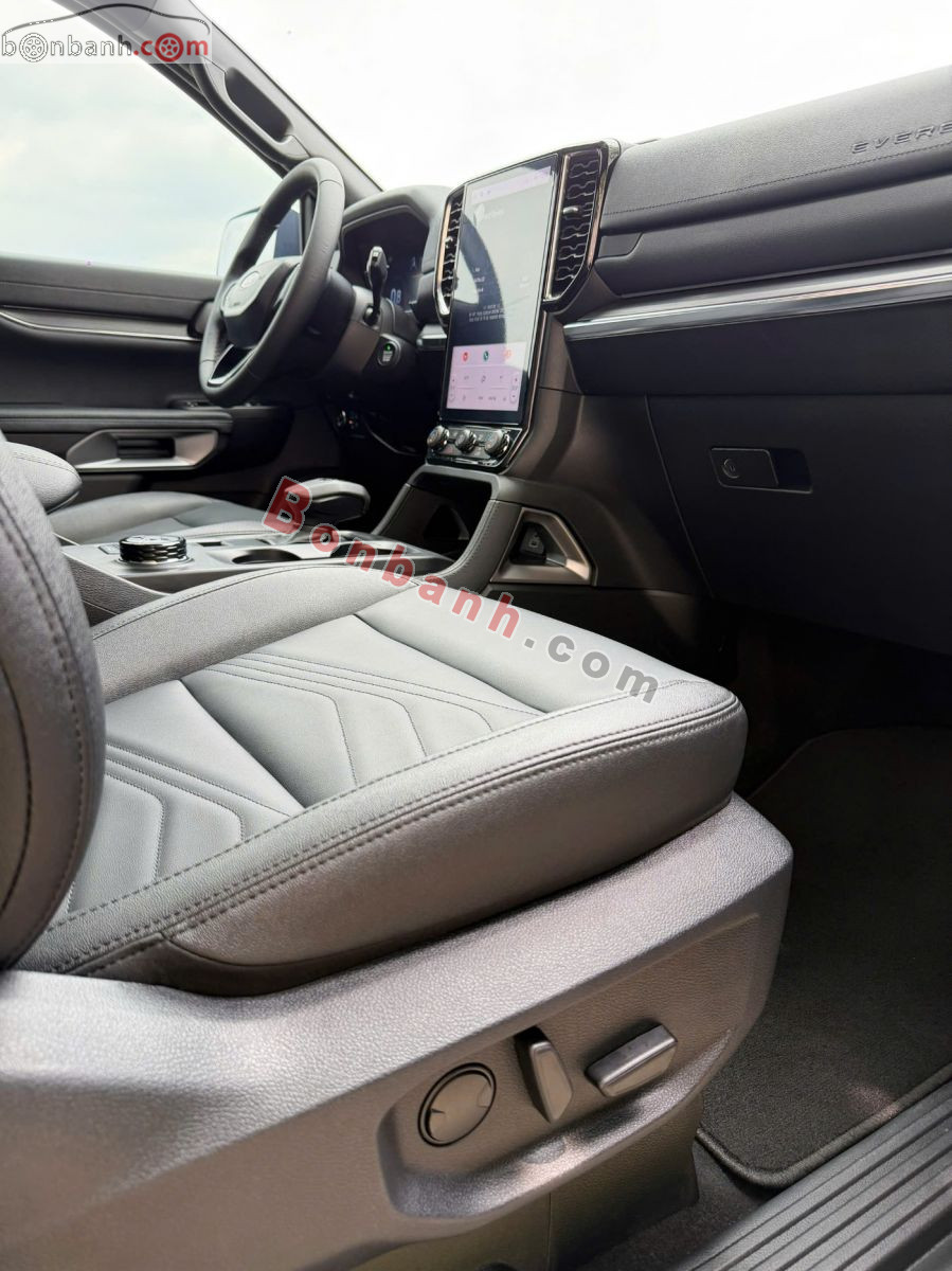 Bán ô tô Ford Everest Titanium Plus 2.0L 4x4 AT - 2024 - xe cũ
