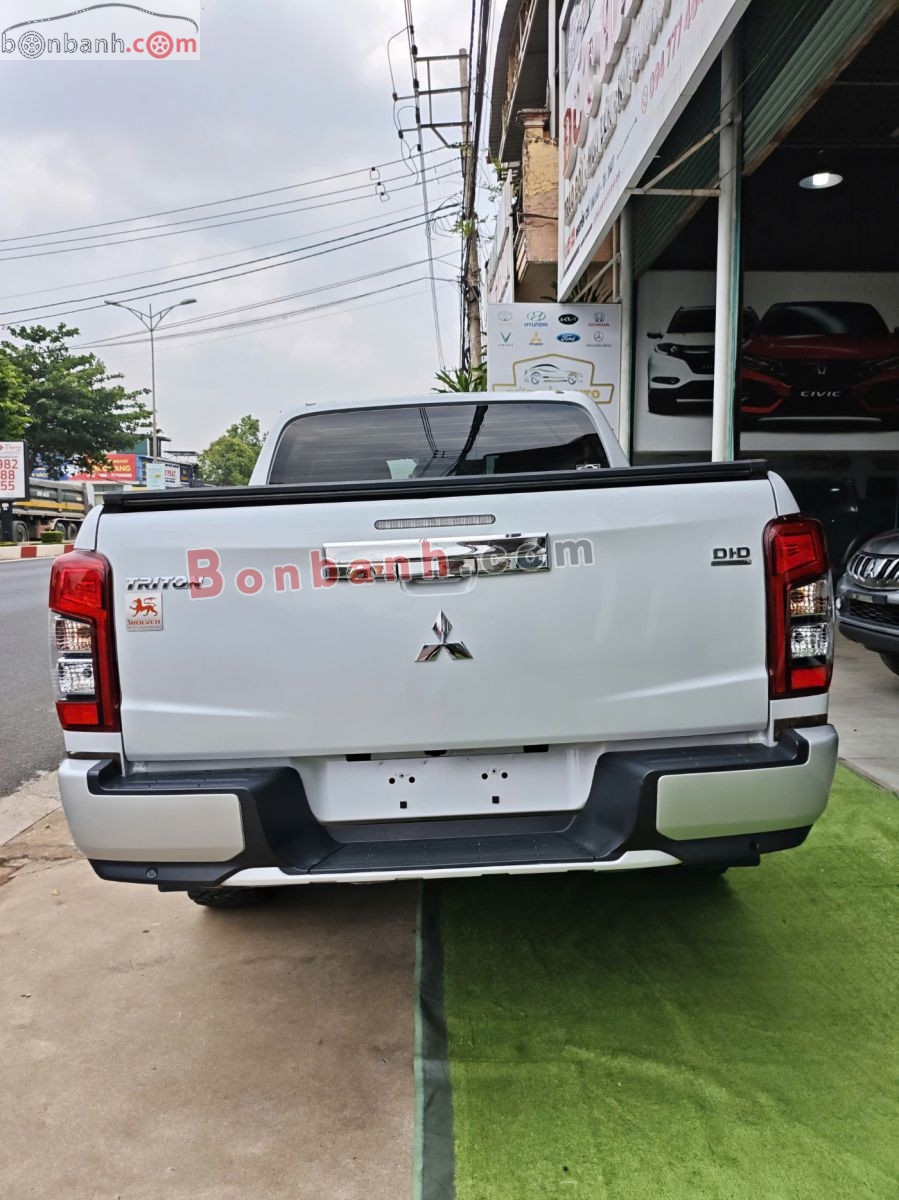 Bán ô tô Mitsubishi Triton 4x4 AT Mivec - 2019 - xe cũ