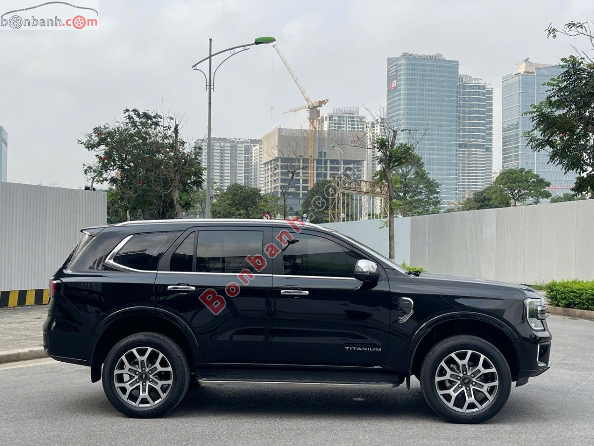 Bán ô tô Ford Everest Titanium 2.0L 4x2 AT - 2024 - xe cũ