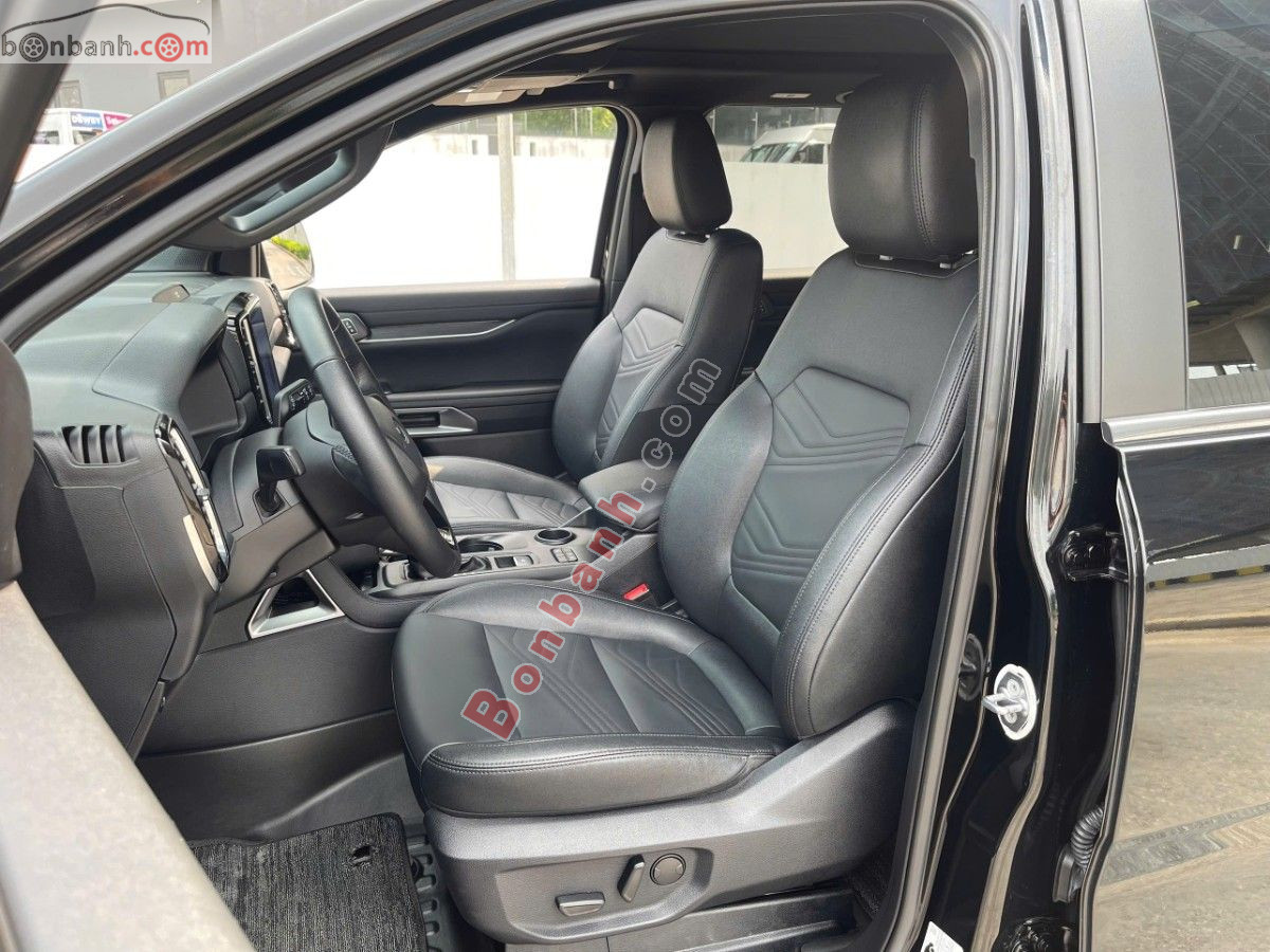 Bán ô tô Ford Everest Titanium 2.0L 4x2 AT - 2024 - xe cũ