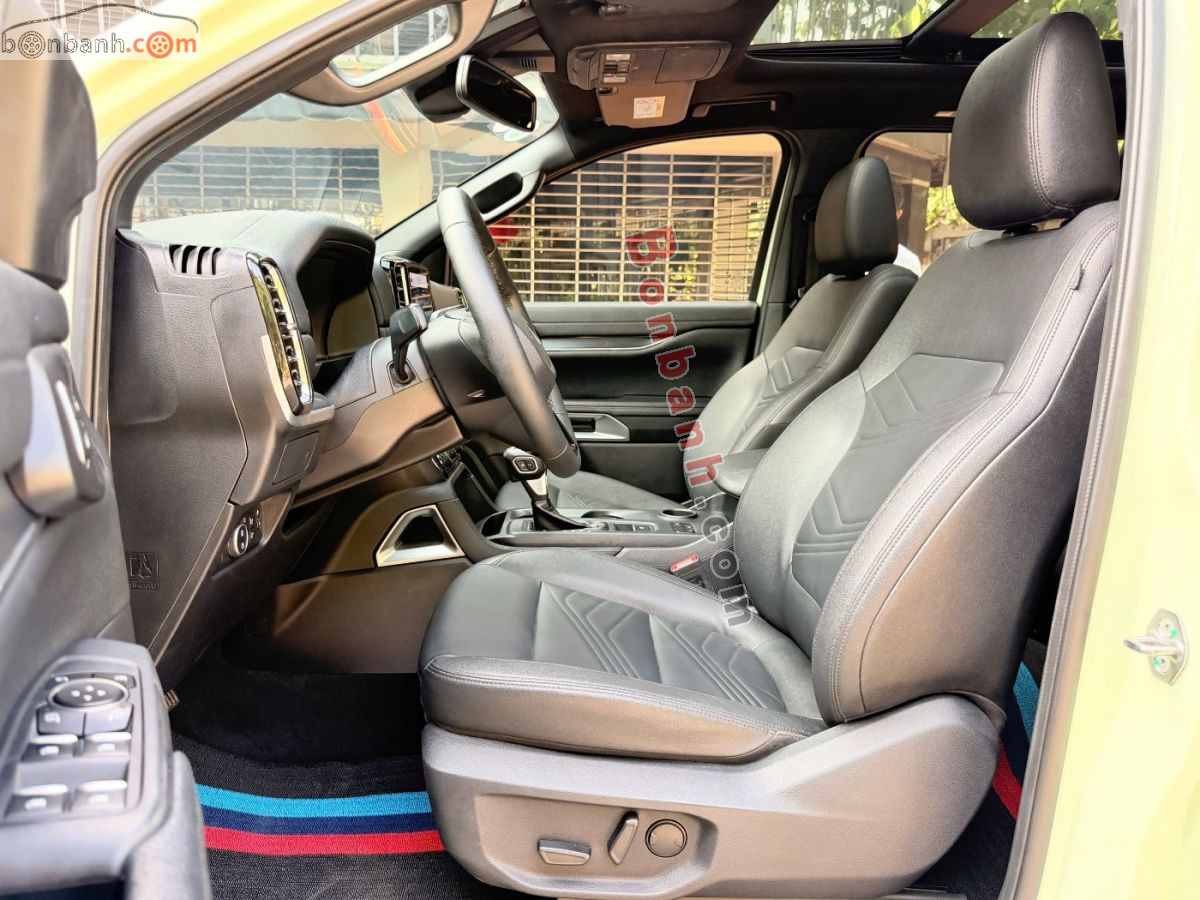 Bán ô tô Ford Everest Titanium 2.0L 4x2 AT - 2022 - xe cũ