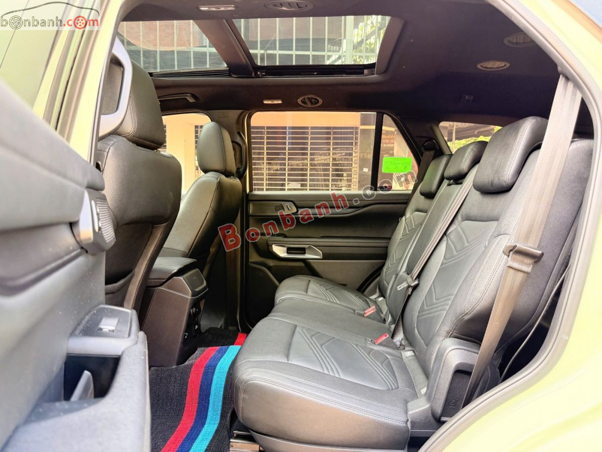 Bán ô tô Ford Everest Titanium 2.0L 4x2 AT - 2022 - xe cũ