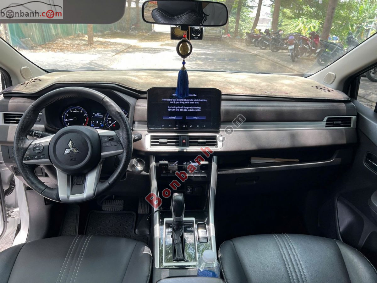 Bán ô tô Mitsubishi Xpander Premium 1.5 AT - 2022 - xe cũ