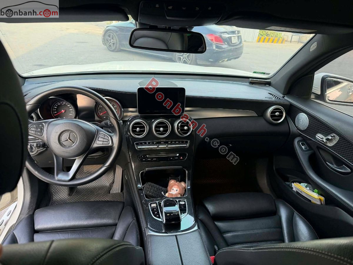 Bán ô tô Mercedes Benz GLC 250 4Matic - 2018 - xe cũ
