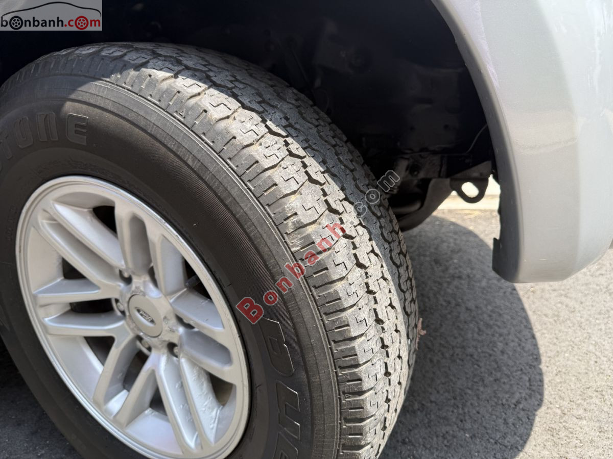 Bán ô tô Ford Everest 2.6L 4x4 MT - 2011 - xe cũ