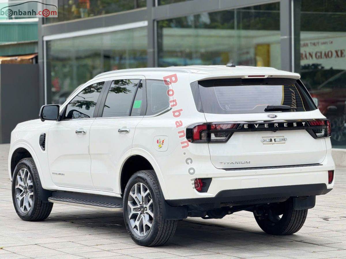 Bán ô tô Ford Everest Titanium 2.0L 4x2 AT - 2024 - xe cũ