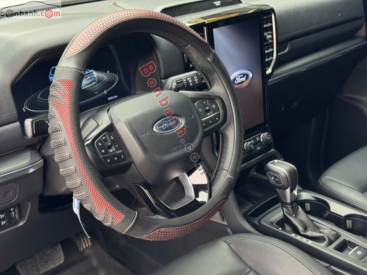 Bán ô tô Ford Everest Titanium 2.0L 4x2 AT - 2024 - xe cũ
