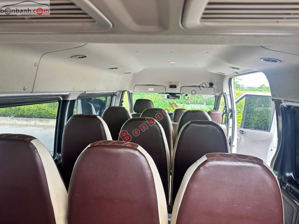 Bán ô tô Ford Transit Tiêu chuẩn - 2023 - xe cũ