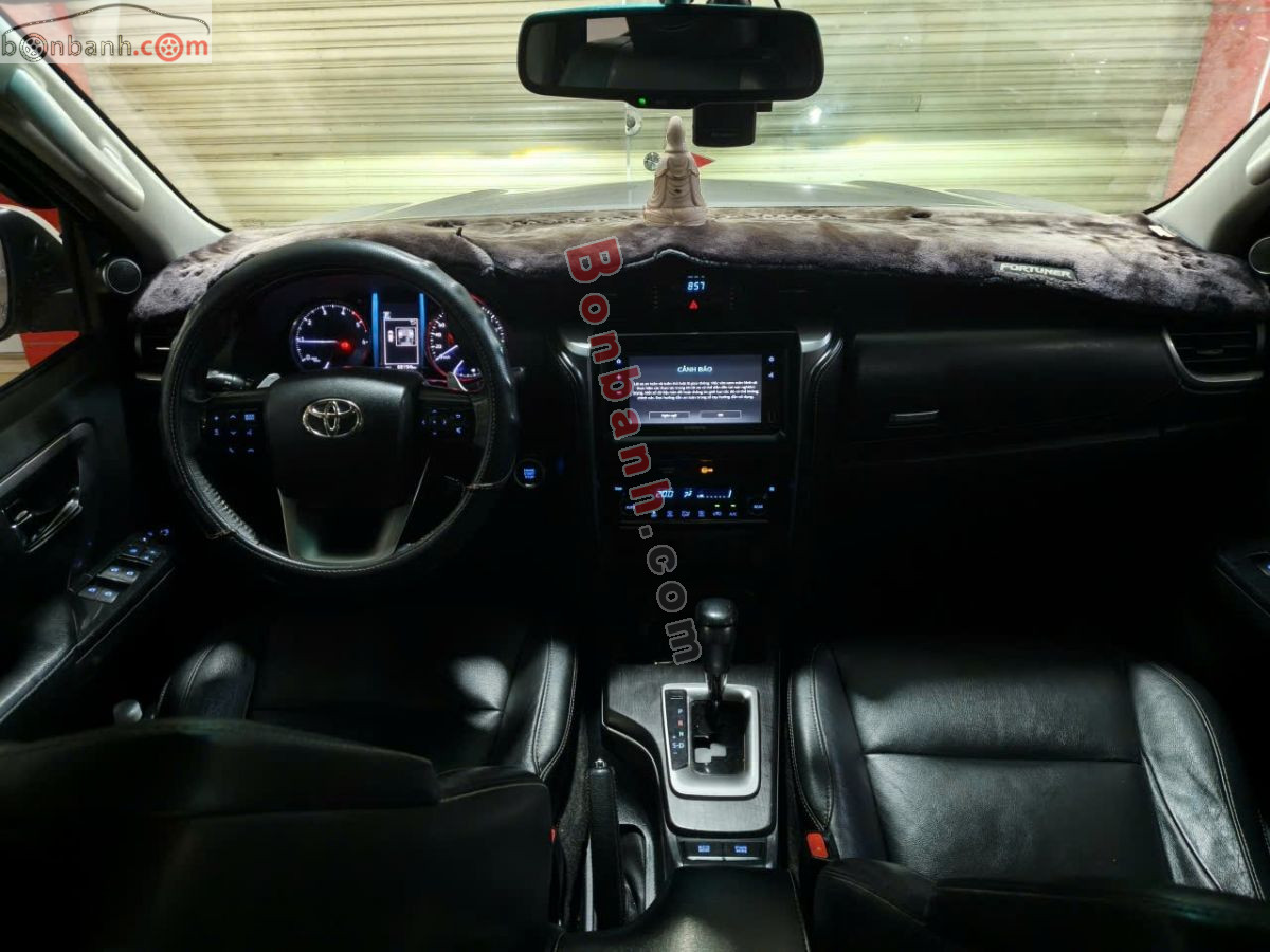Bán ô tô Toyota Fortuner 2.4L 4x2 AT - 2022 - xe cũ