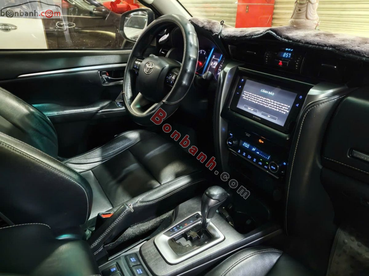 Bán ô tô Toyota Fortuner 2.4L 4x2 AT - 2022 - xe cũ