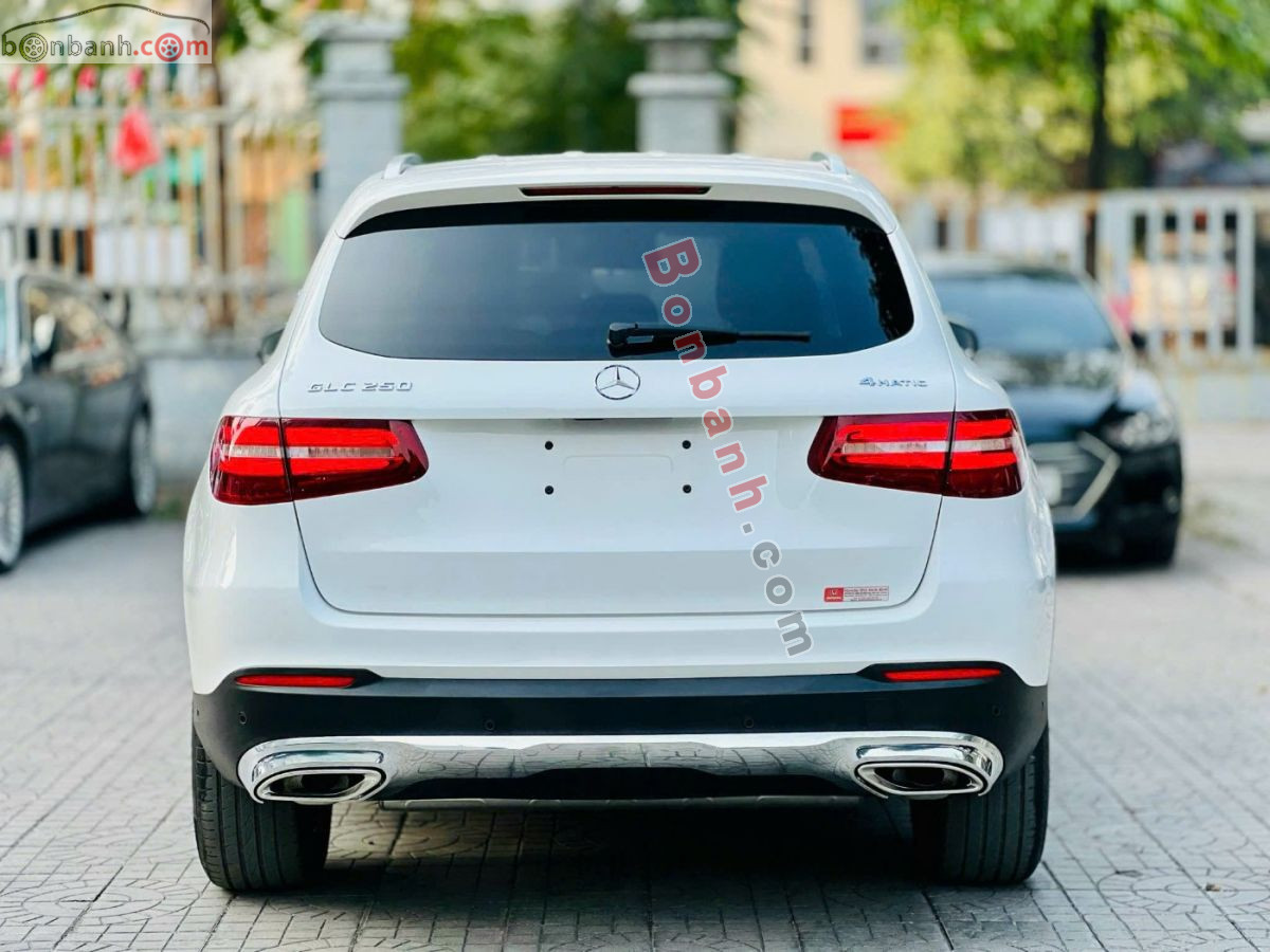 Bán ô tô Mercedes Benz GLC 250 4Matic - 2017 - xe cũ