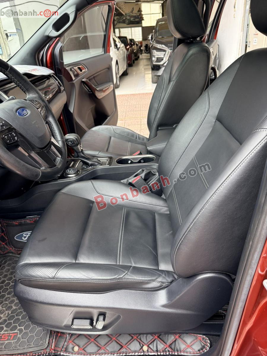 Bán ô tô Ford Everest Titanium 2.0L 4x4 AT - 2019 - xe cũ