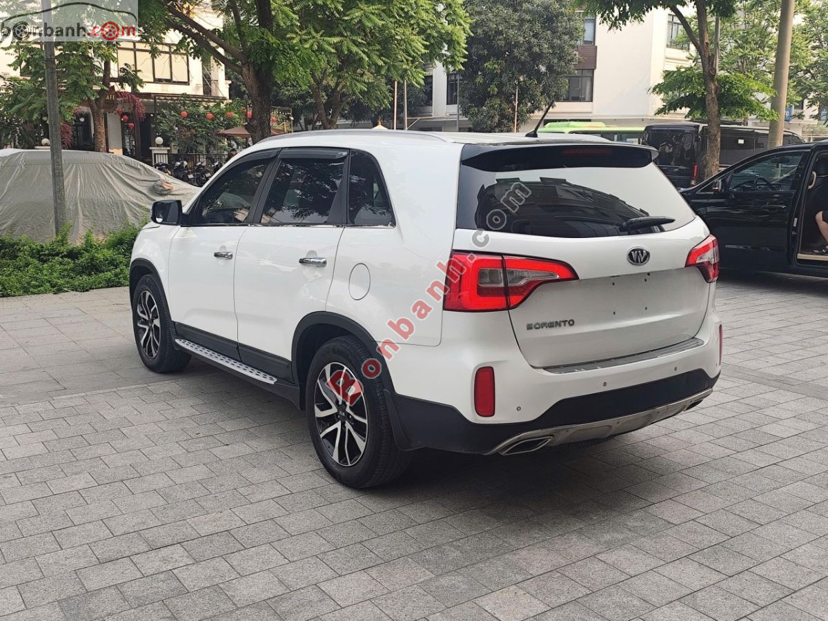 Bán ô tô Kia Sorento 2.4 GAT Deluxe - 2019 - xe cũ