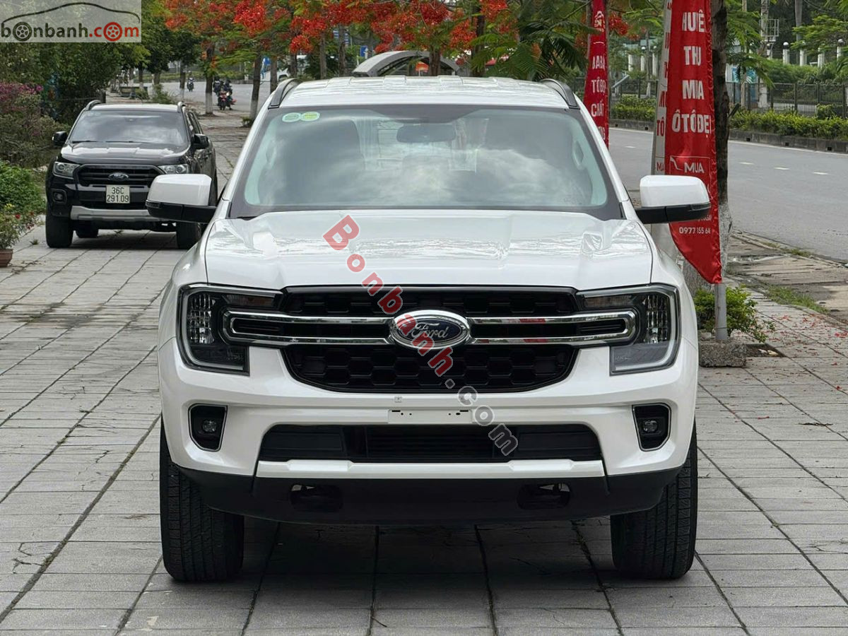 Bán ô tô Ford Everest Ambiente 2.0L 4x2 AT - 2022 - xe cũ