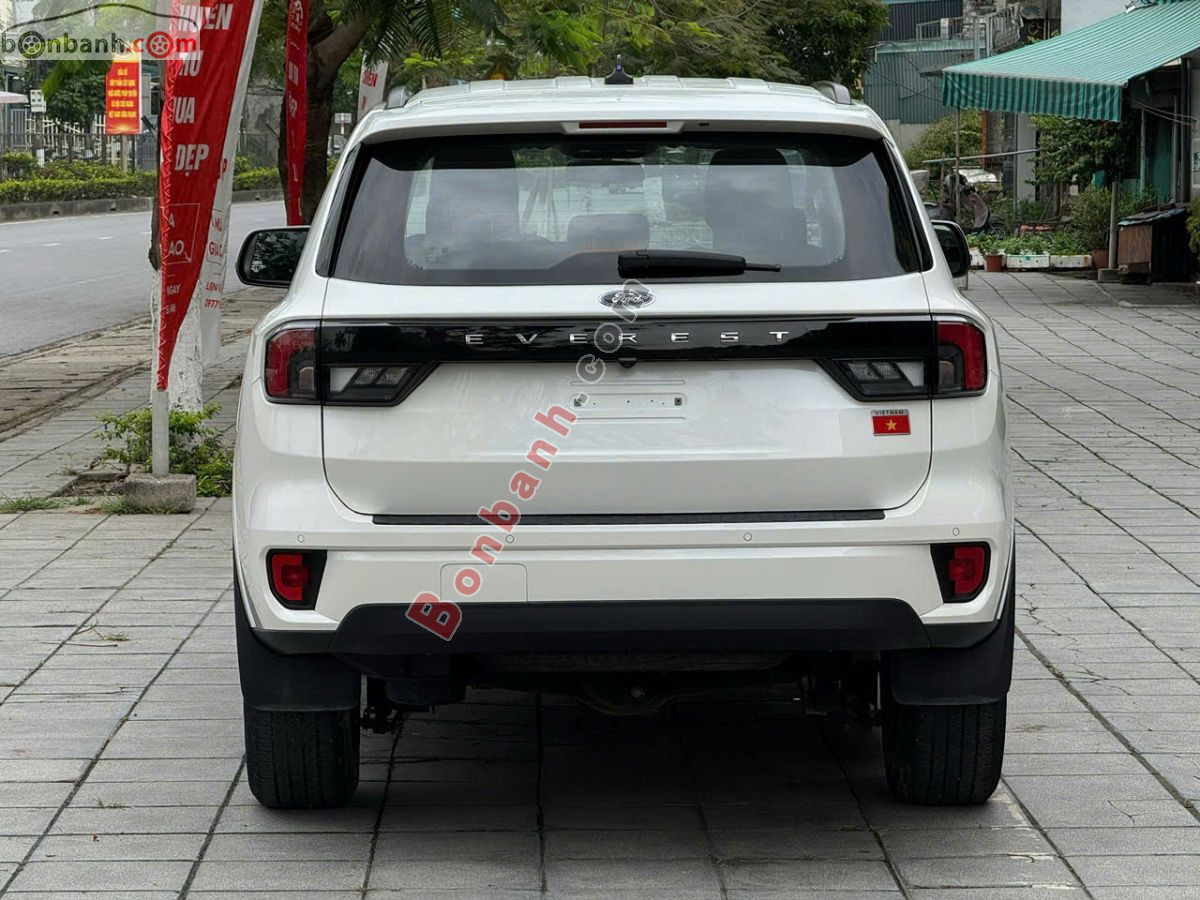 Bán ô tô Ford Everest Ambiente 2.0L 4x2 AT - 2022 - xe cũ