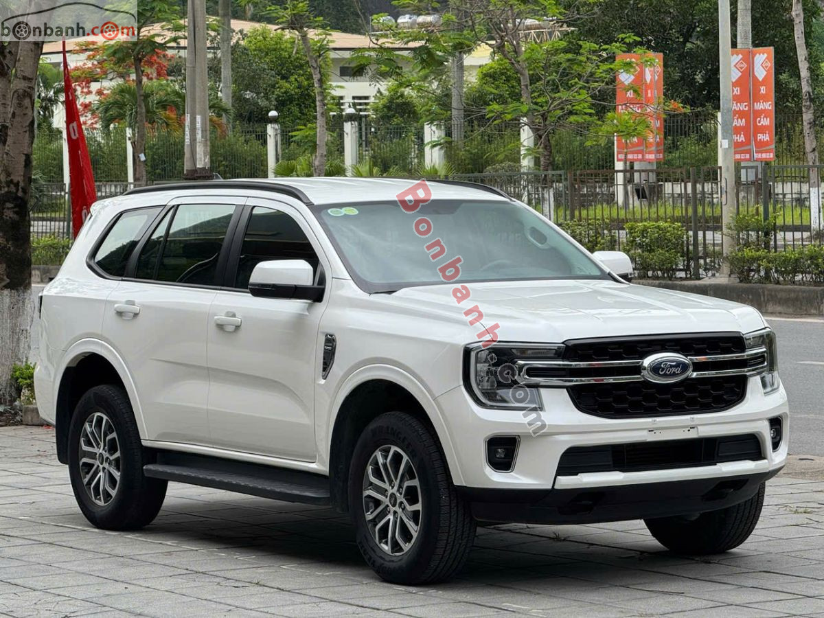 Bán ô tô Ford Everest Ambiente 2.0L 4x2 AT - 2022 - xe cũ