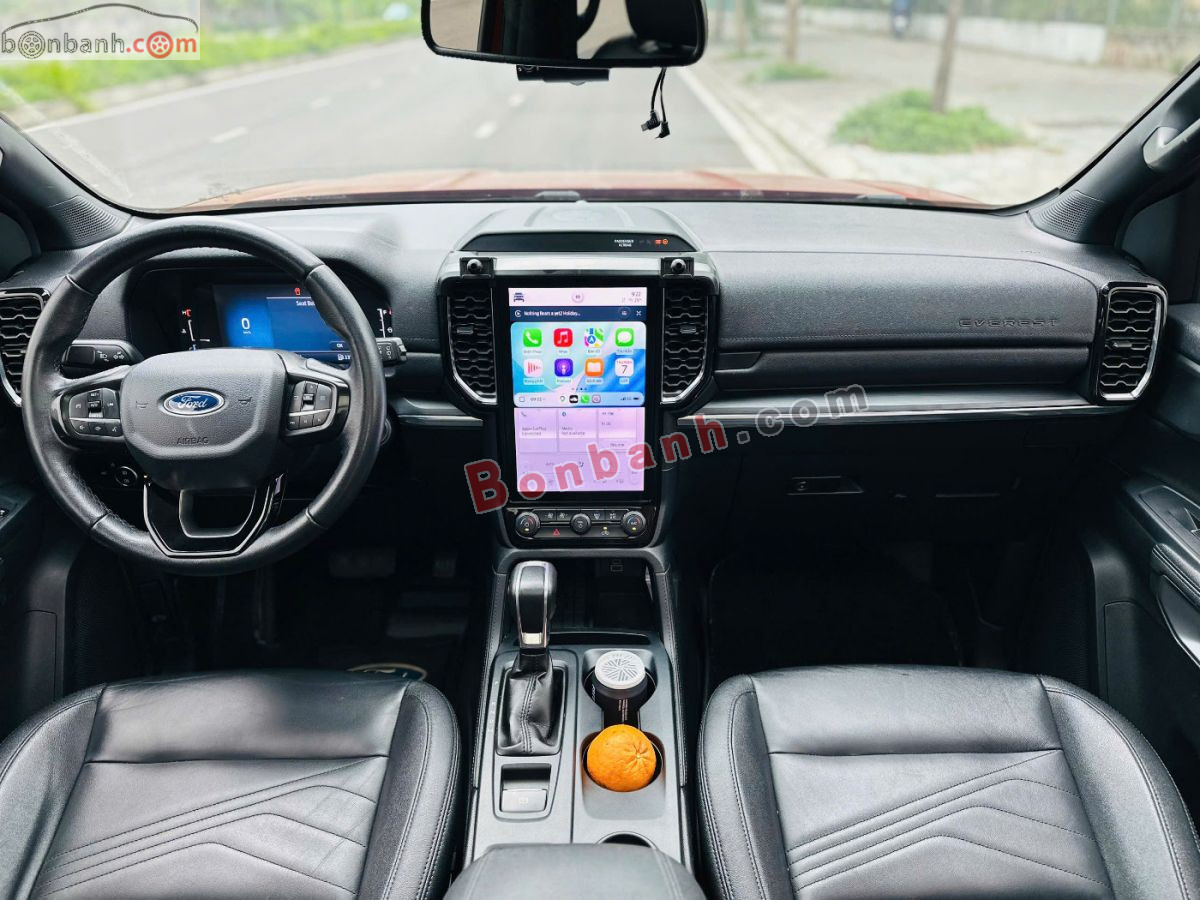 Bán ô tô Ford Everest Titanium 2.0L 4x2 AT - 2022 - xe cũ