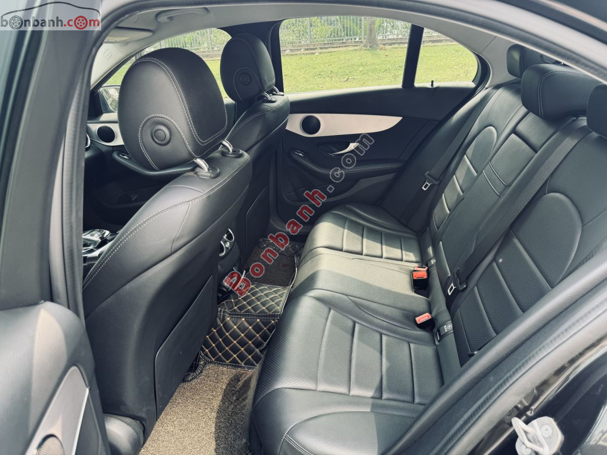 Bán ô tô Mercedes Benz C class C180 - 2020 - xe cũ