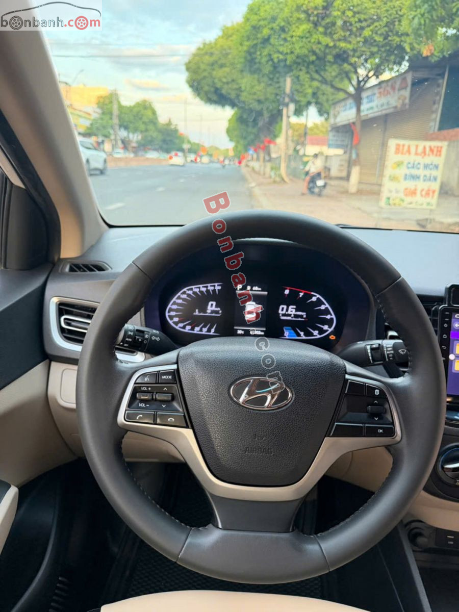 Bán ô tô Hyundai Accent 1.4 AT - 2022 - xe cũ