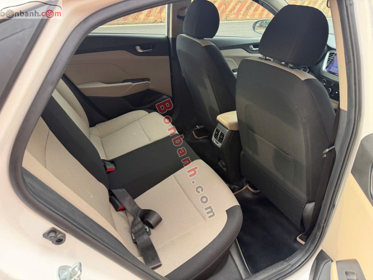 Bán ô tô Hyundai Accent 1.4 MT Tiêu Chuẩn - 2023 - xe cũ