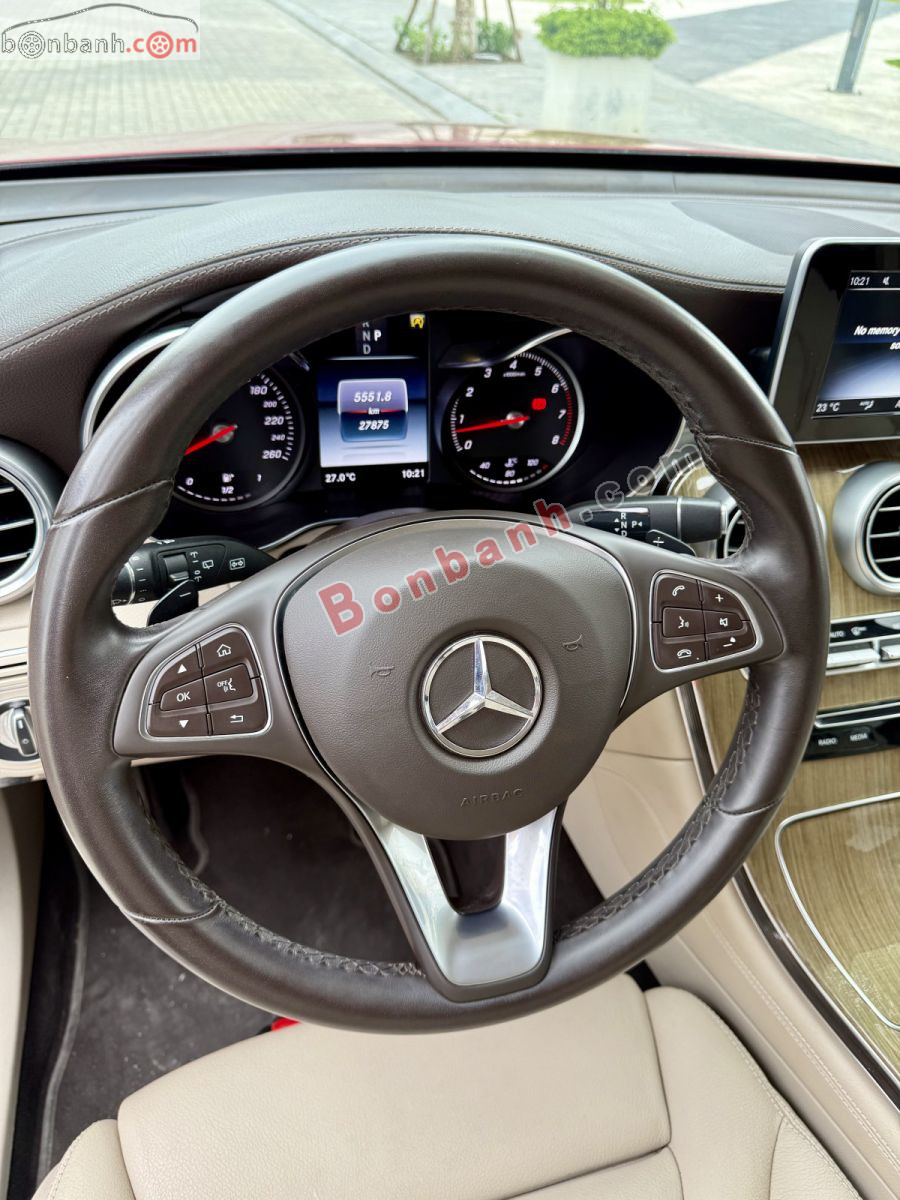 Bán ô tô Mercedes Benz GLC 250 4Matic - 2017 - xe cũ