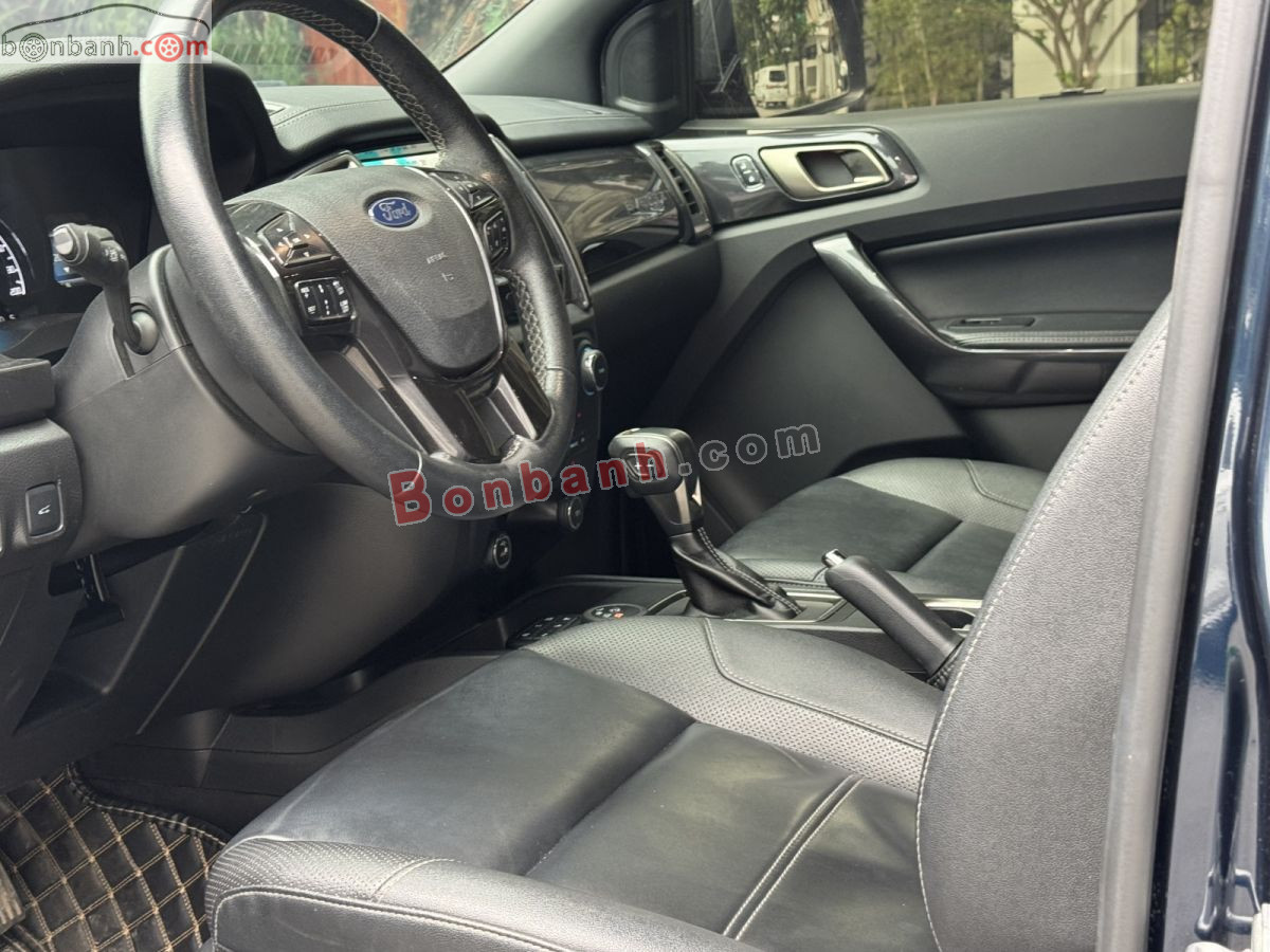 Bán ô tô Ford Everest Titanium 2.0L 4x4 AT - 2022 - xe cũ