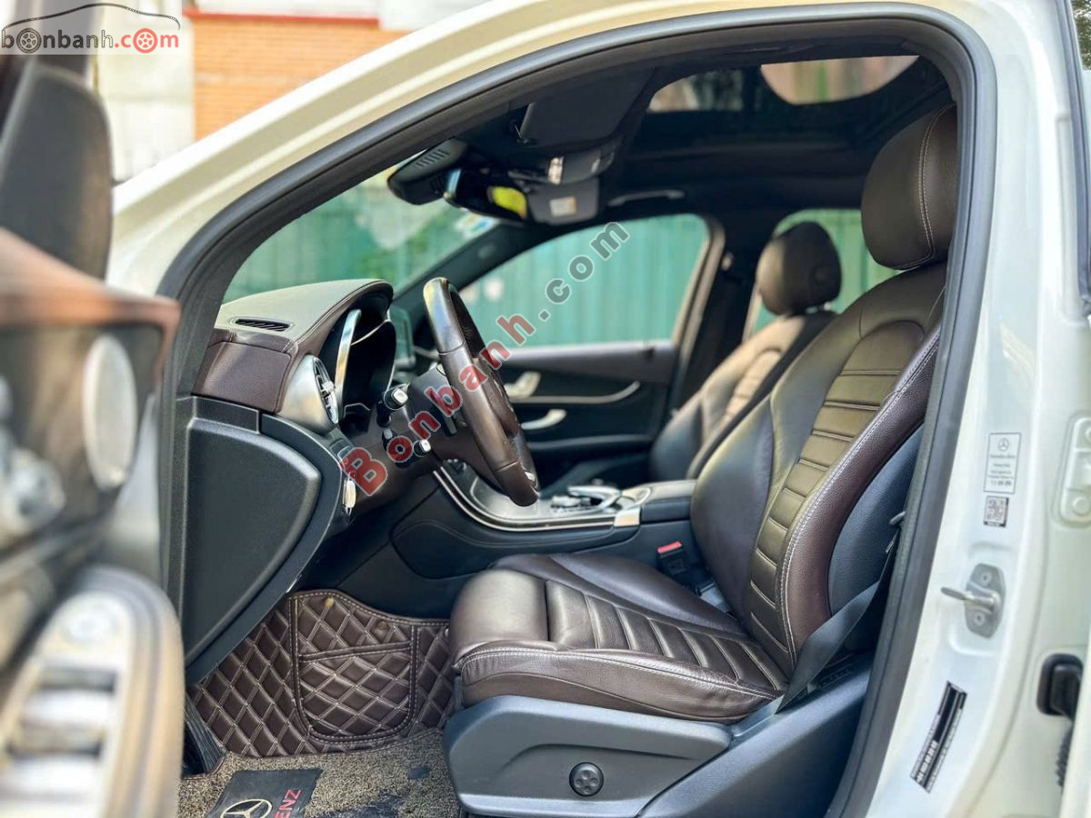 Bán ô tô Mercedes Benz GLC 300 4Matic - 2018 - xe cũ