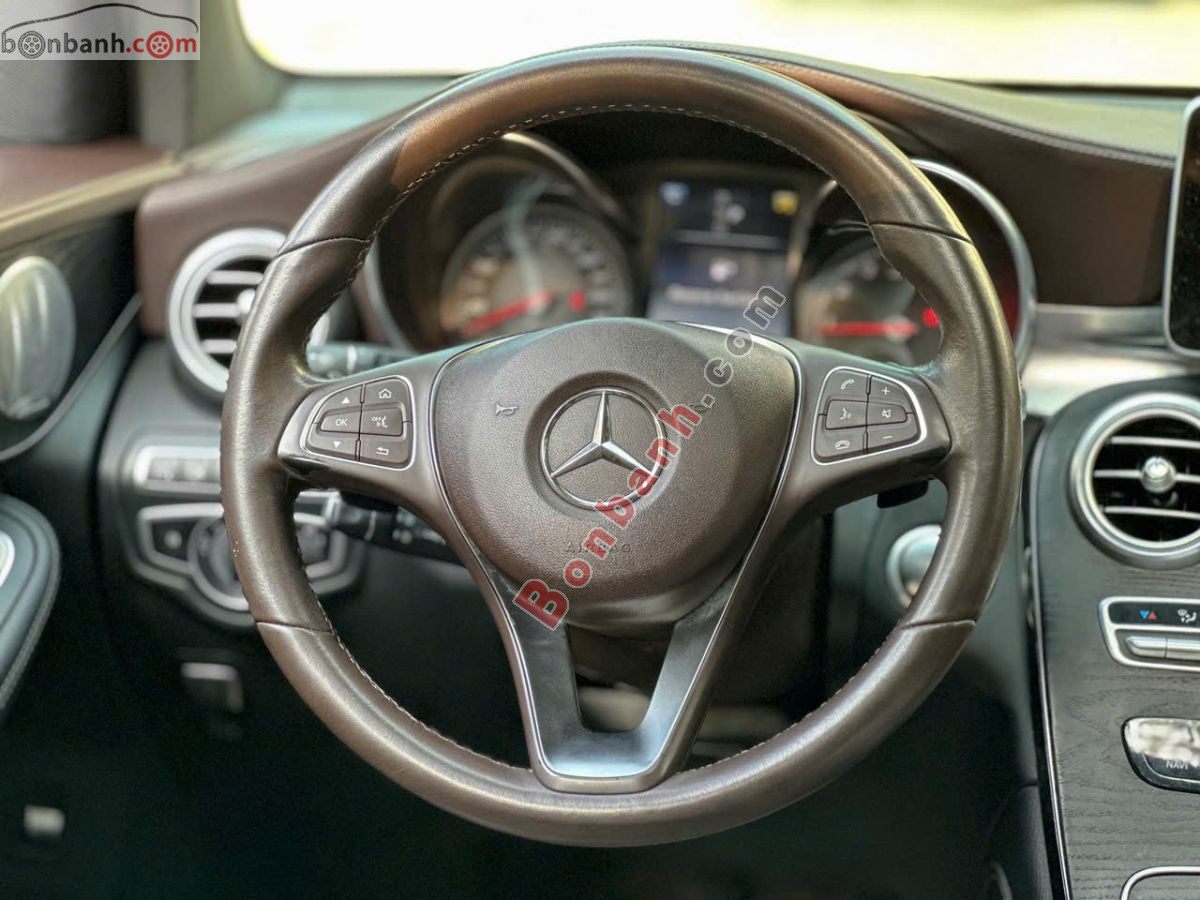 Bán ô tô Mercedes Benz GLC 300 4Matic - 2018 - xe cũ