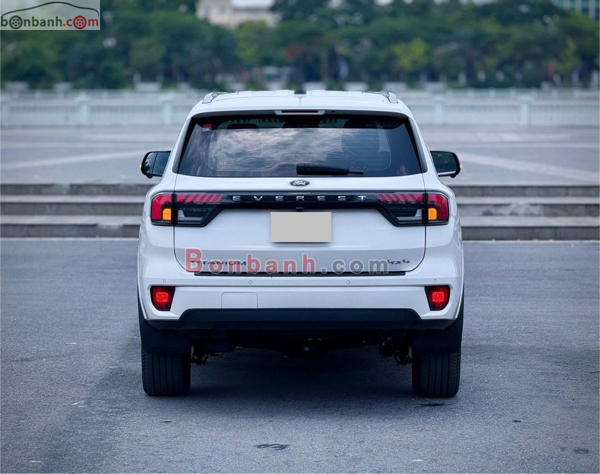 Bán ô tô Ford Everest Titanium Plus 2.0L 4x4 AT - 2022 - xe cũ
